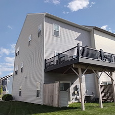 House-washing-Window-Cleaning-Deck-Cleaning-in-Stephenson-VA 0